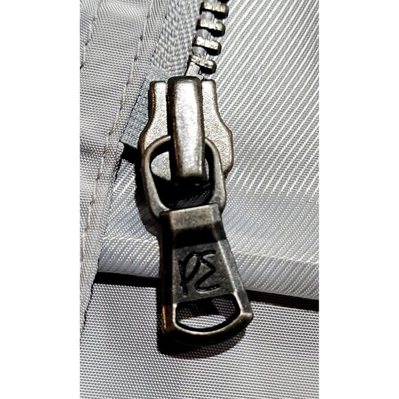 Perry Ellis Metallic Silver Men's Luxury Jacket Small EUC - Picture 11 of 12